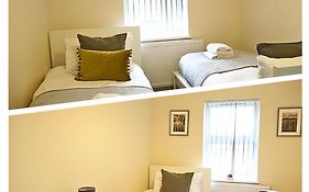 Heathrow Ensuite Rooms- Auto Check In